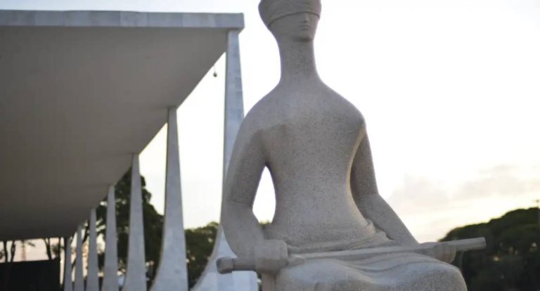 Ex-assessor de Alexandre de Moraes vira réu no STF por vazamento de conversas sigilosas