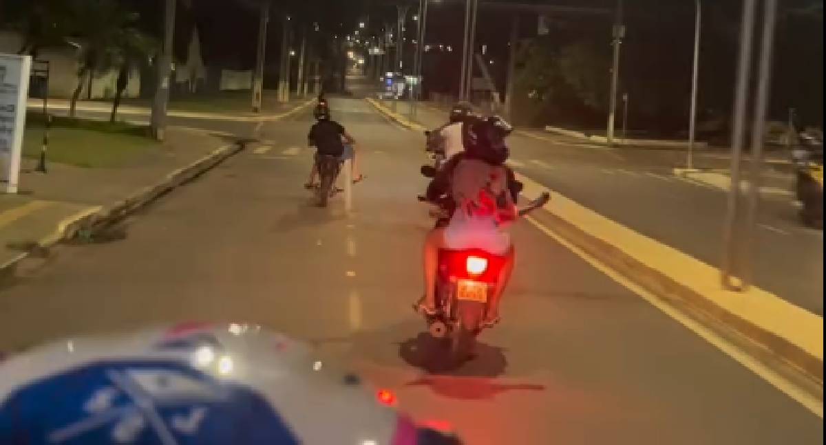 “Galera do grau” exibe manobras perigosas e fuga da polícia em Jaru