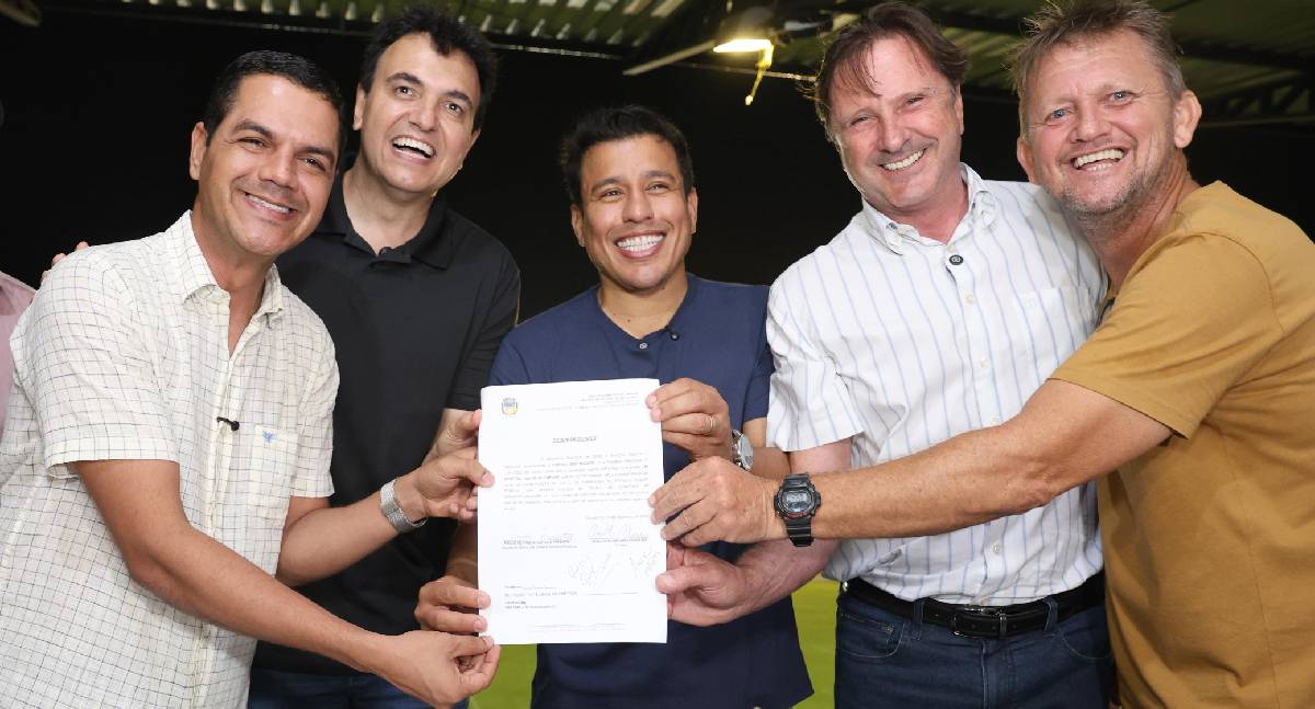 Gois reforça apoio ao esporte com obra da nova pista de caminhada em Cacoal