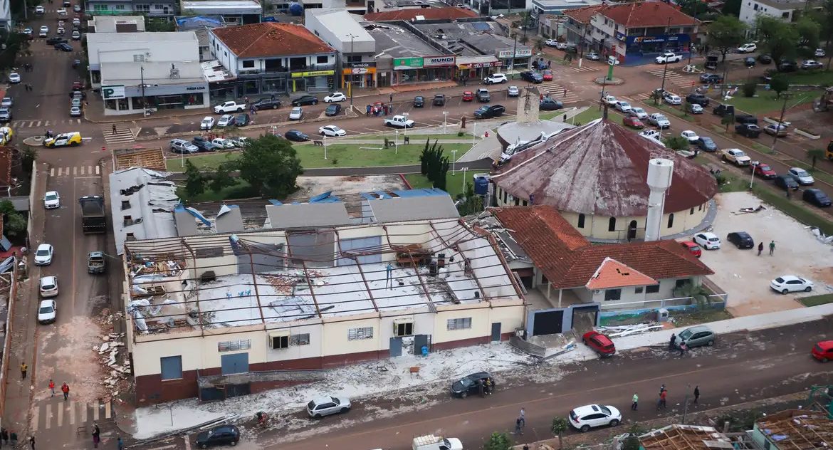Governo agiliza liberação do FGTS para vítimas de tornado no Paraná