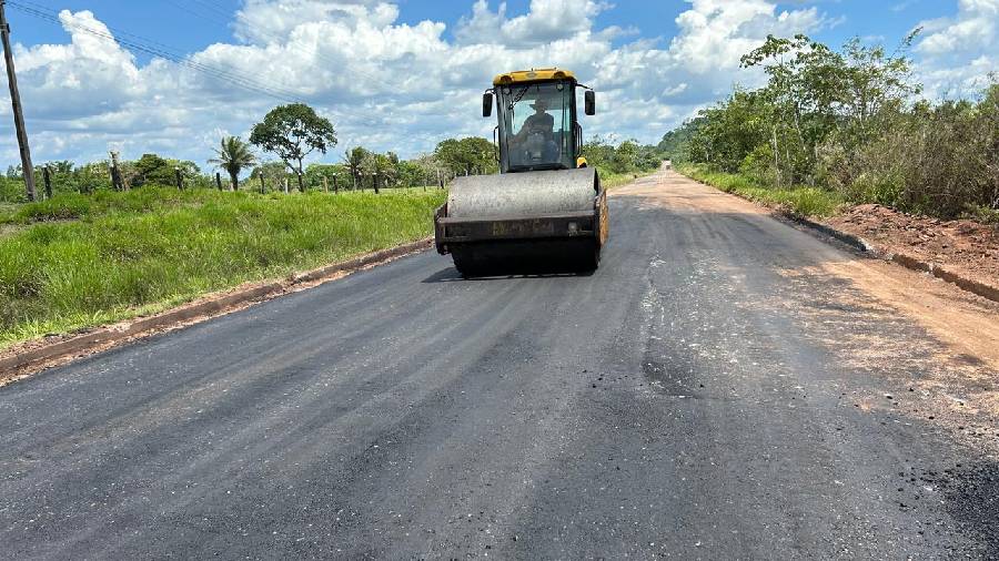 Governo conclui manutenção da RO-489 em São Felipe d’Oeste
