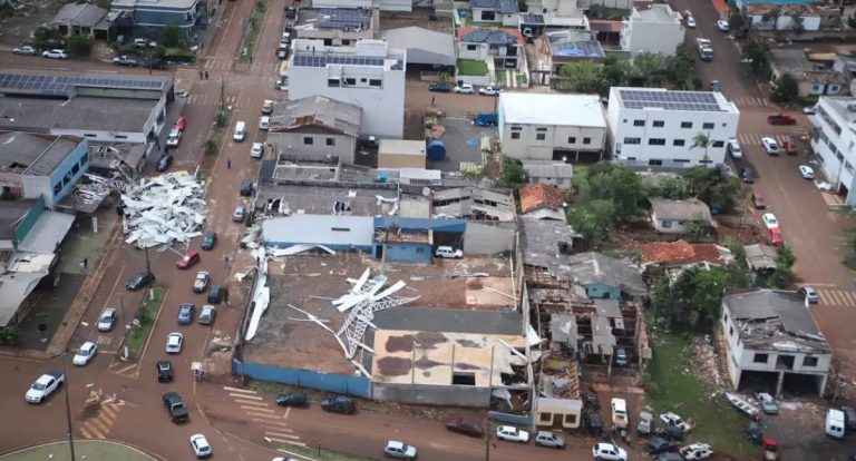 Governo Federal garante verbas e serviços emergenciais após tornado devastador no Paraná