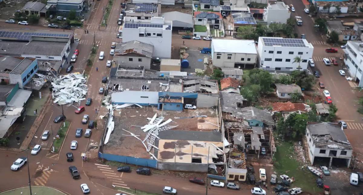 Governo Federal garante verbas e serviços emergenciais após tornado devastador no Paraná