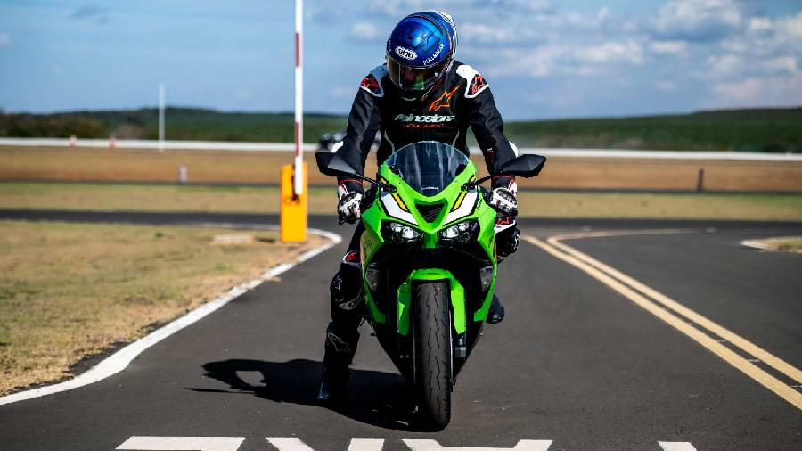 Improvisos em pneus de motos colocam segurança em risco