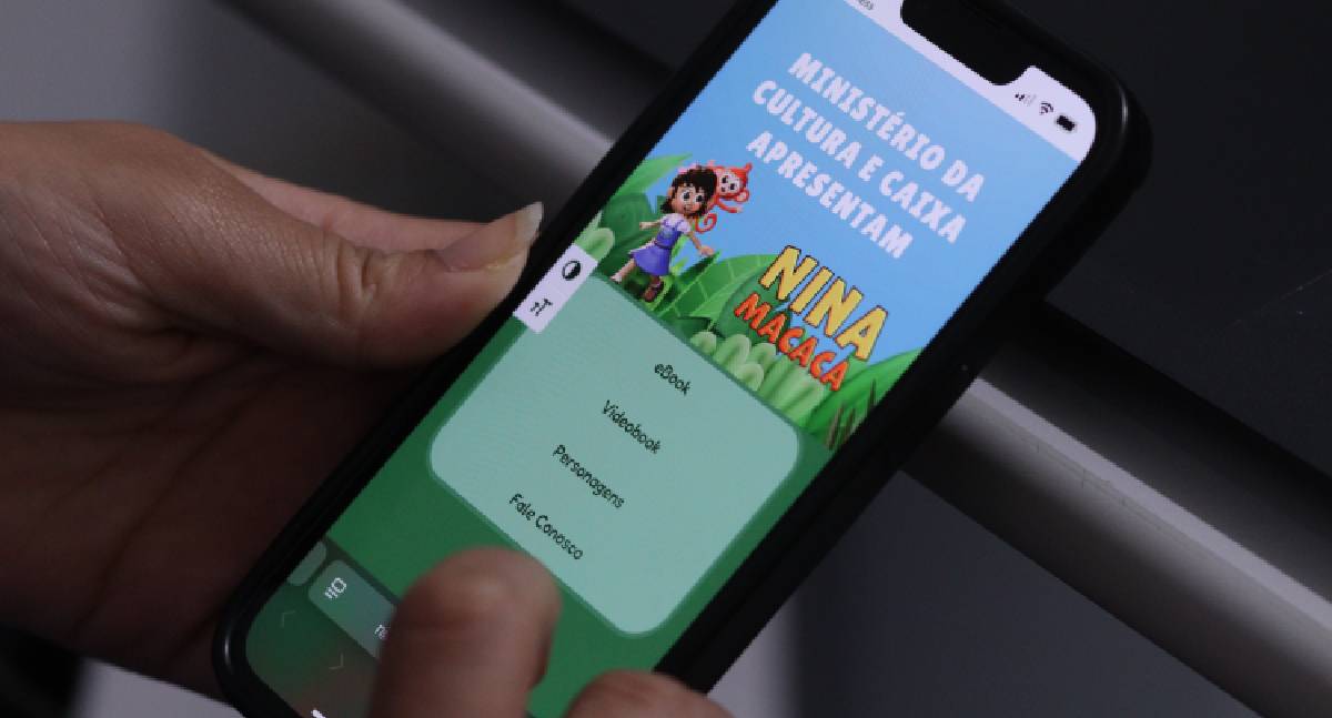 Jornada Literária de Nina Macaca encerra circuito em Rondônia