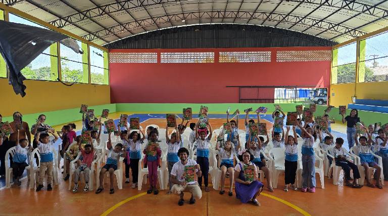 Jornada Literária leva "Nina Macaca" a crianças de Cacoal e Vilhena