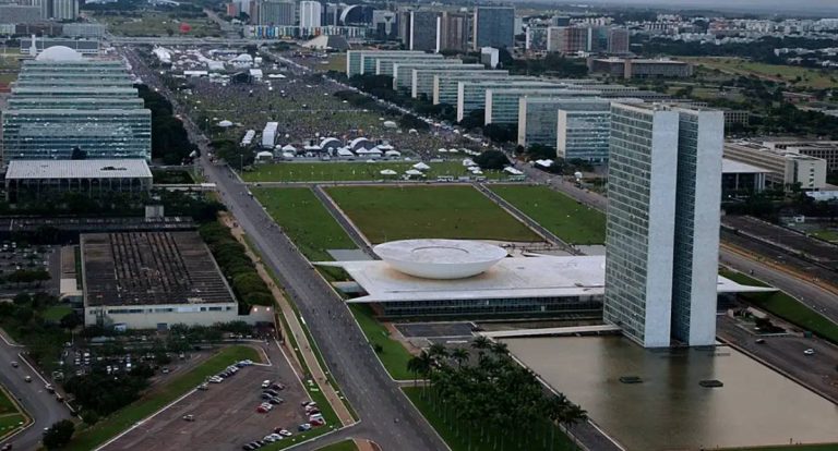 Lei de Linguagem Simples entra em vigor para tornar comunicação pública mais clara