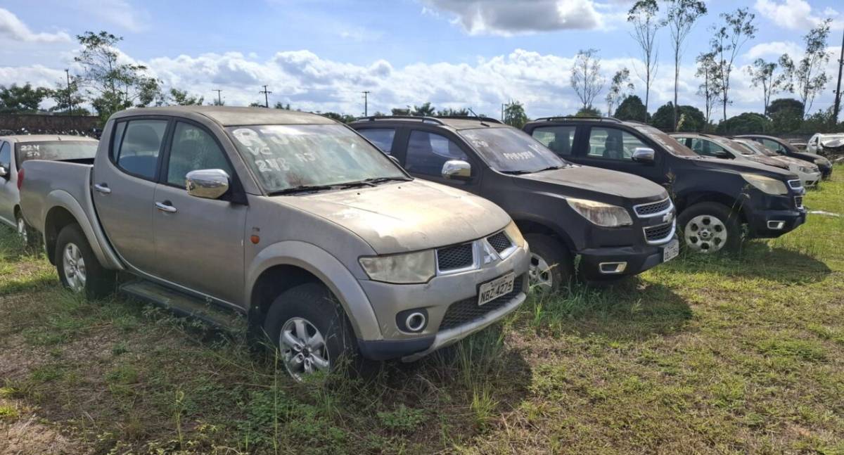 Leilões do Detran-RO ofertam mais de 500 veículos recuperáveis em municípios de Rondônia