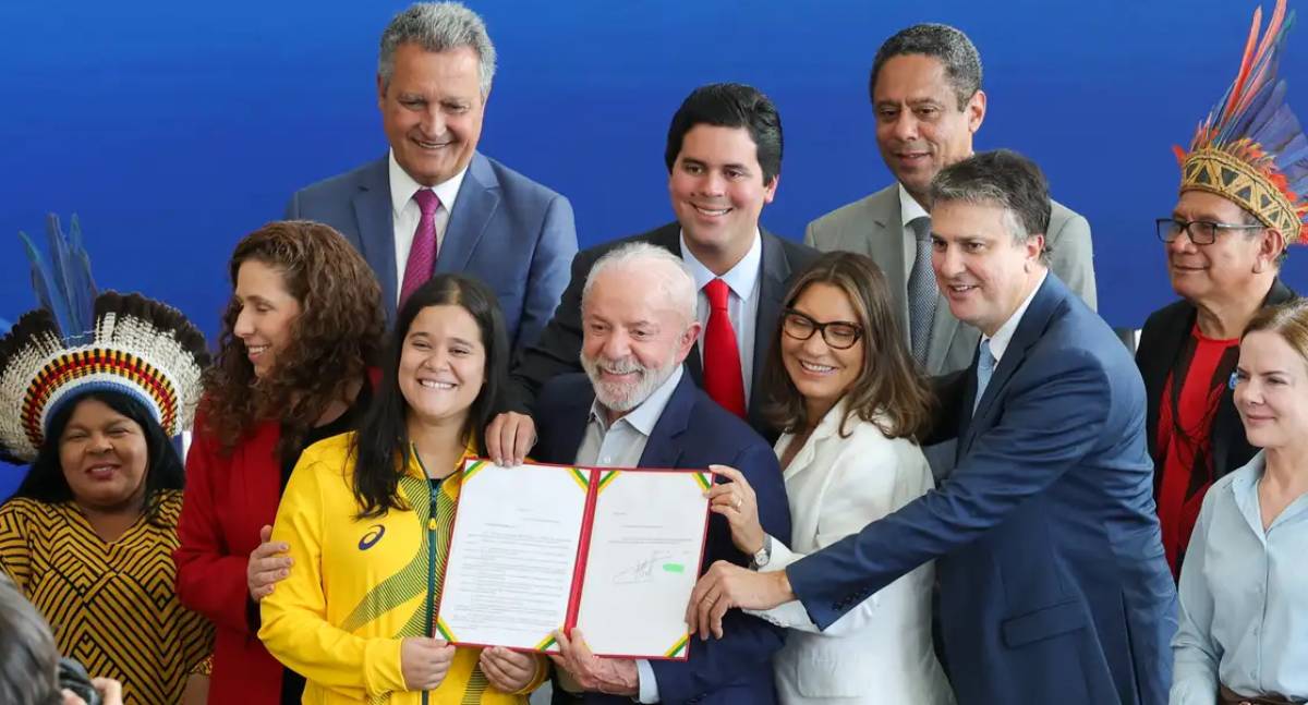 Lula envia ao Congresso projetos para criar a Unind e UFEsporte