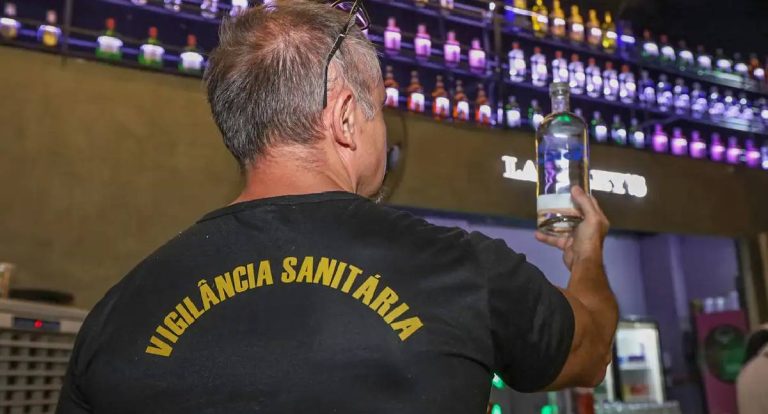 Metanol preocupa autoridades sanitárias em nove estados