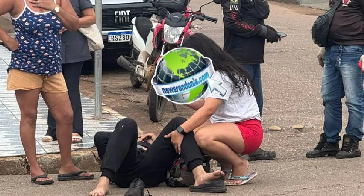 Motorista provoca colisão com moto aplicativo na zona Leste