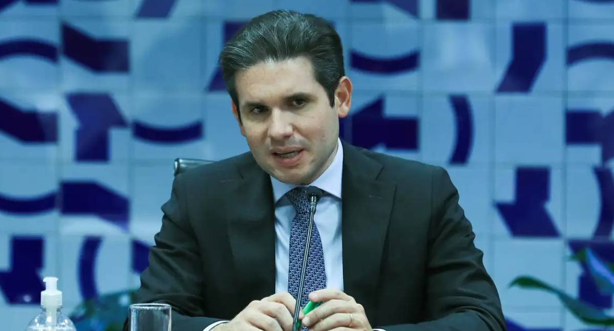 Motta defende relator do PL Antifacção e nega retirada de poderes da Polícia Federal