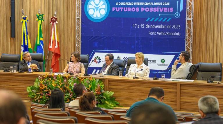 MPRO recebe painéis de educação e justiça digital no DHJUS 2025