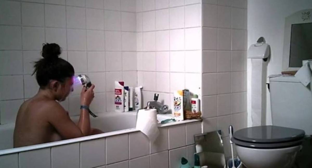 Mulher aciona PM sob suspeita de espionagem por câmera de vizinho em RO