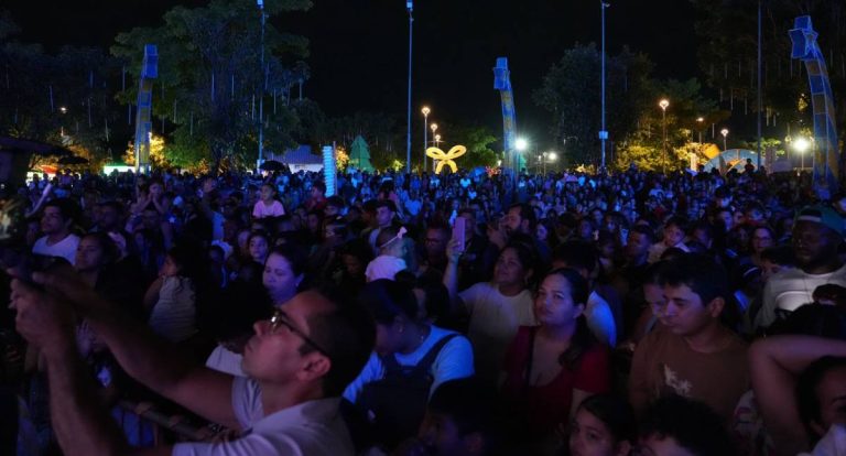 Natal no Parque da Cidade já atraiu mais de 103 mil visitantes desde a abertura em Porto Velho