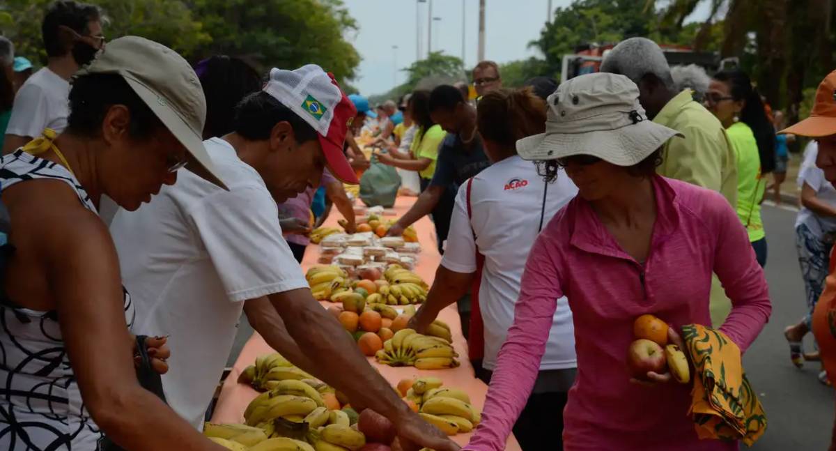 Natal Sem Fome 2025 convoca país para doar alimentos