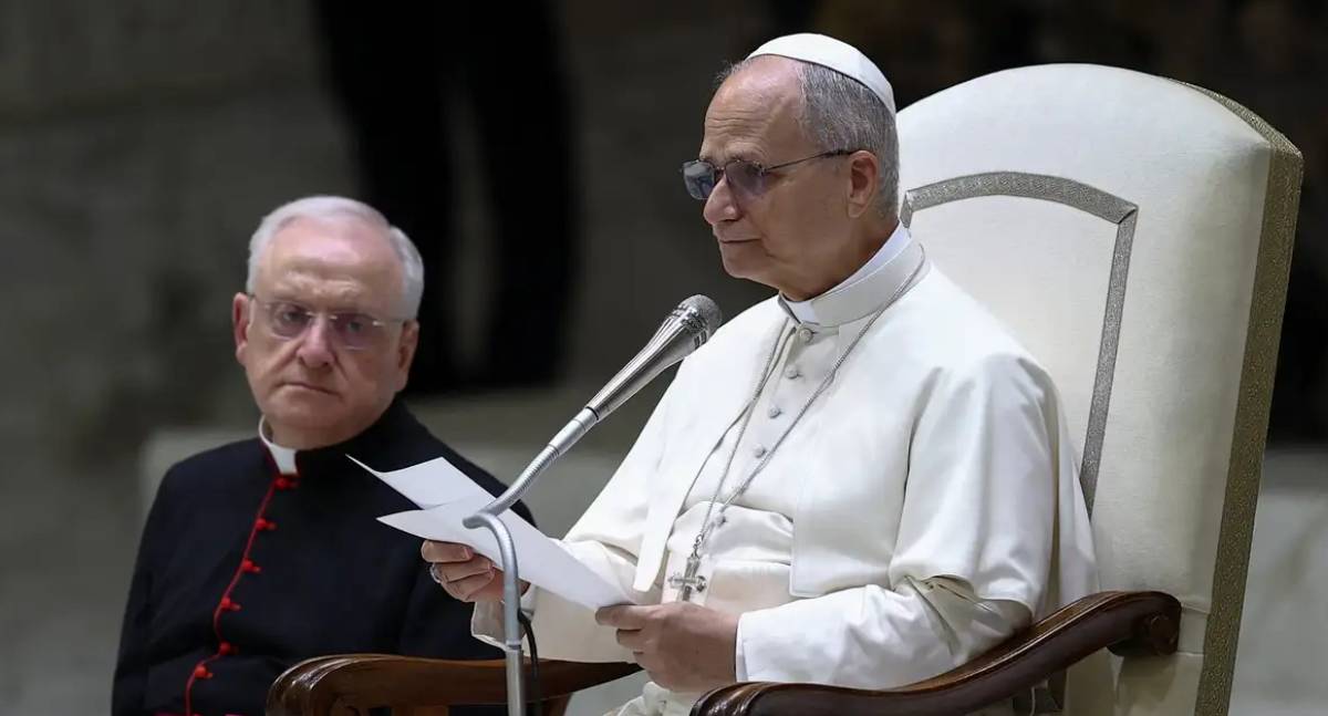 Papa Leão pede "profunda reflexão" sobre tratamento de migrantes nos EUA