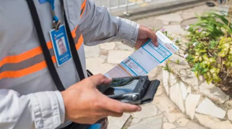 Para onde vai seu dinheiro? Entenda a composição da conta de luz