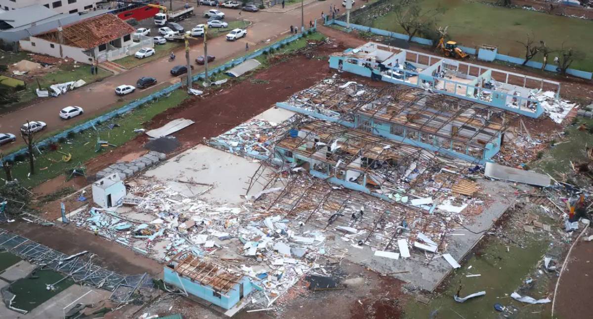 Paraná confirma sétima morte associada à passagem de tornados simultâneos