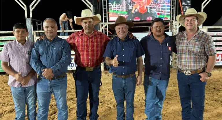 Pedro Fernandes celebra sucesso do Rodeio Expocampo 2025 em Campo Novo de Rondônia