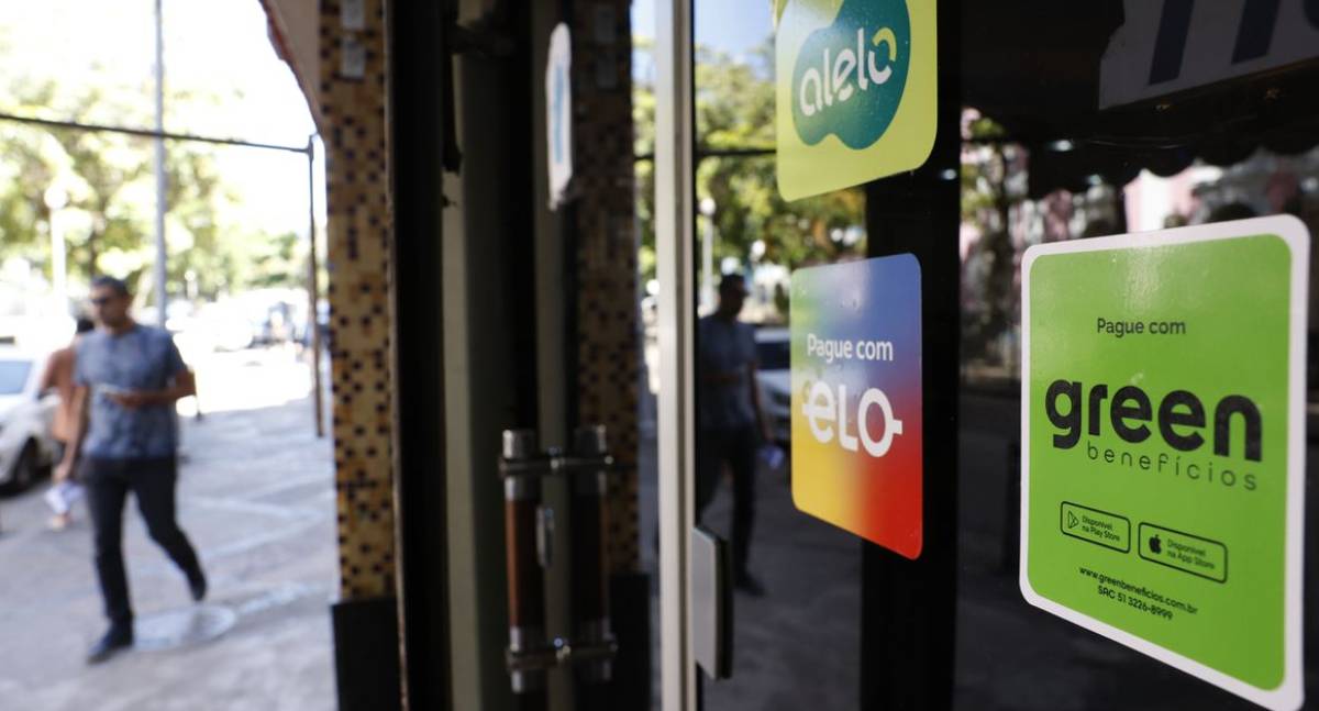 Pequenos empresários veem com expectativa novas regras do vale-alimentação