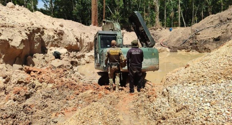 PF realiza operação contra garimpo ilegal na Terra Indígena Tubarão Latundê