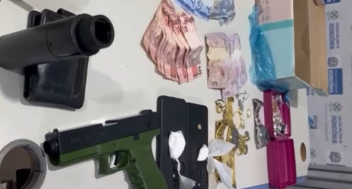 PM prende dois homens por tráfico em ponto de venda no Bairro Roque