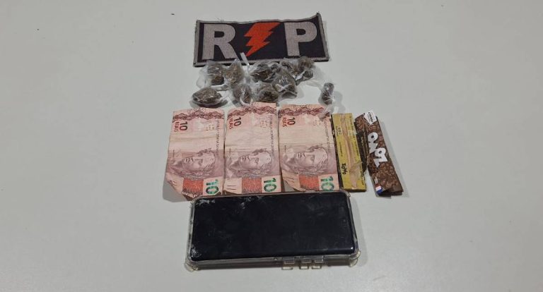 Polícia Militar prende jovem por tráfico de drogas no Orgulho do Madeira