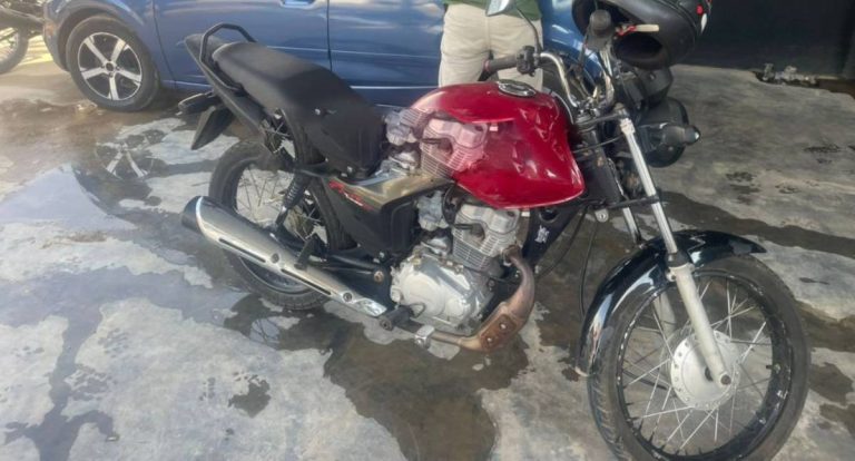 Polícia Militar recupera motocicleta furtada e prende suspeito em RO