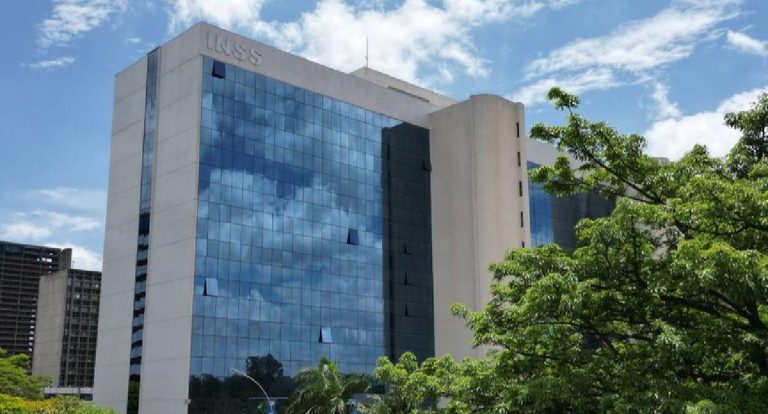 Prazo para aposentados contestarem descontos indevidos termina em 14 de novembro