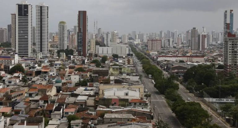 Preço de hospedagem em Belém dispara 155% com a COP30