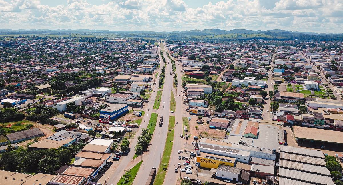 Prefeitura de Jaru convoca aprovados para os cargos de auditor fiscal e zelador