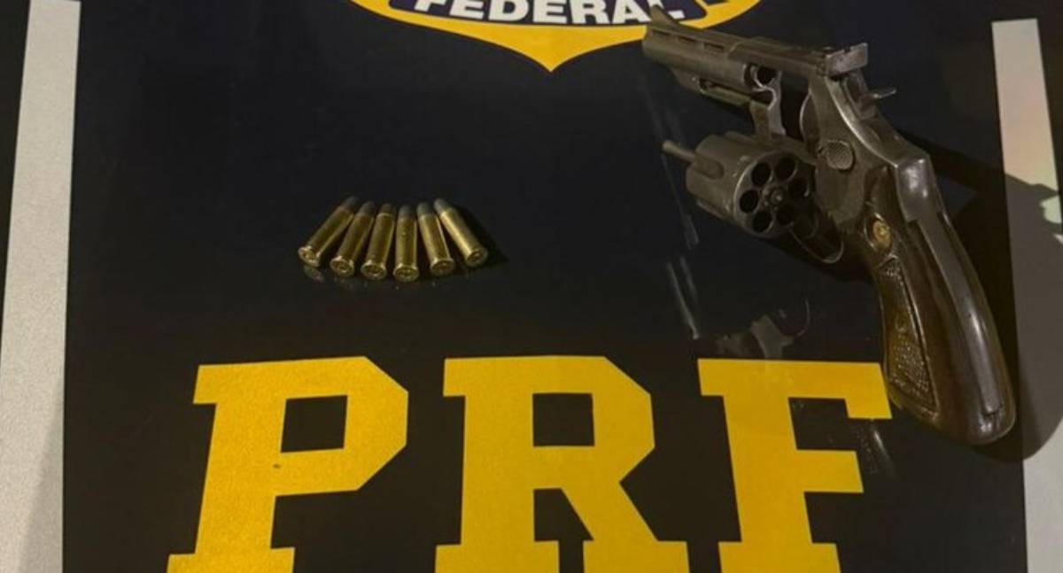 PRF em Rondônia apreende armas, munições e drogas durante fiscalização em Vilhena e Nova Mamoré