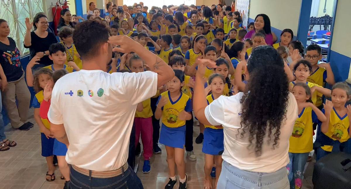 Projeto Nossa Escola Contra a Dengue leva conscientização a alunos da Escola Municipal Pequeno Gênio