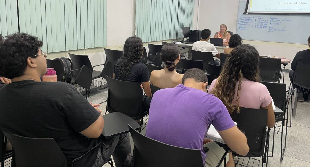 Projeto Superação Pré-Enem intensifica aulas em Porto Velho antes da prova