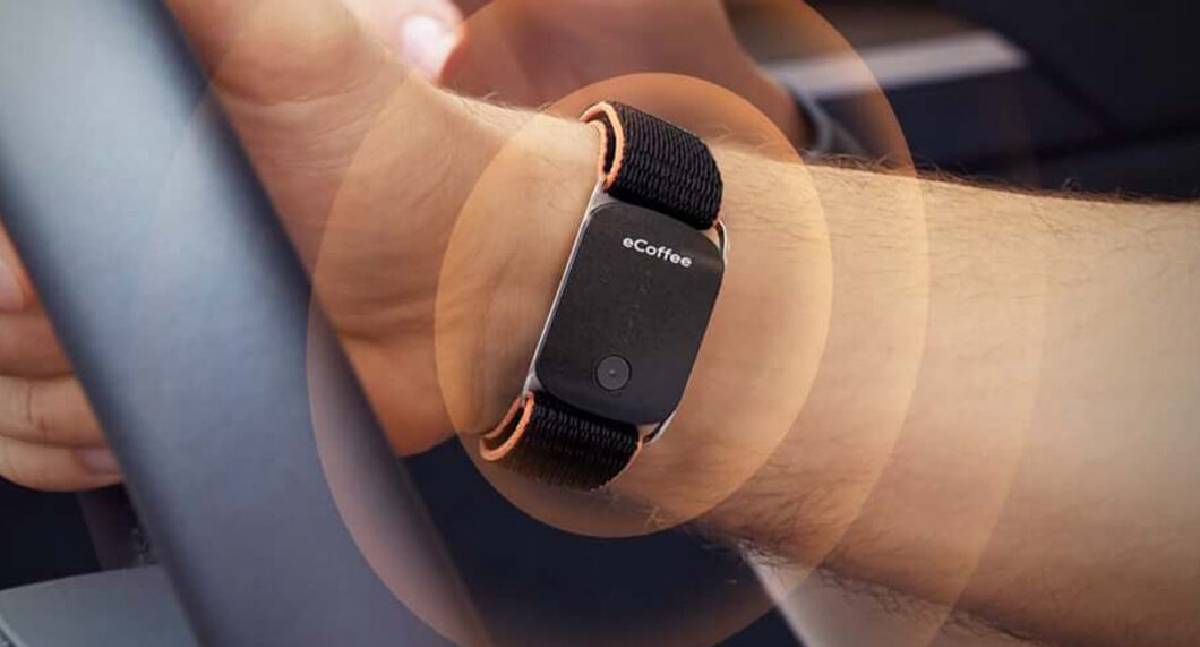 Pulseira que dá choques para manter usuário acordado, você usaria?