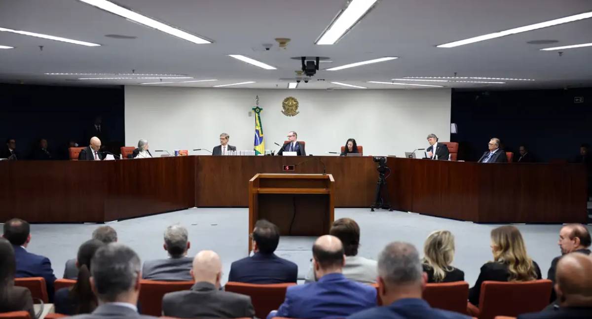 Quatro réus do Núcleo 1 da ação do golpe apresentam novos recursos ao STF