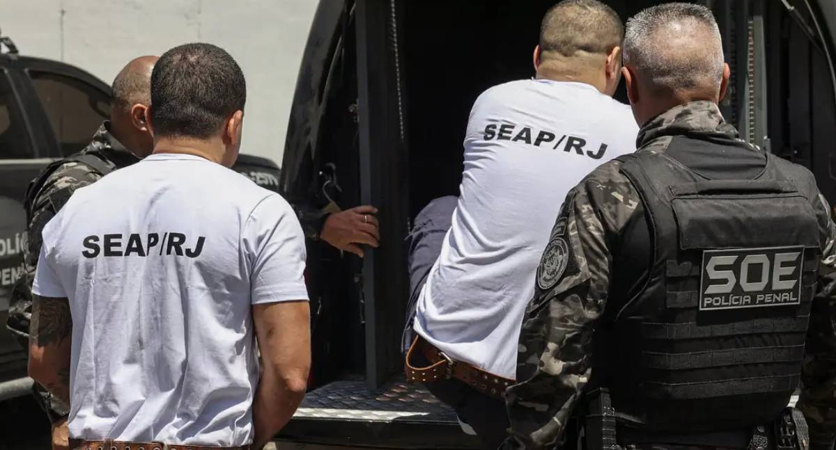 Sete chefes do Comando Vermelho são transferidos para Presídios Federais