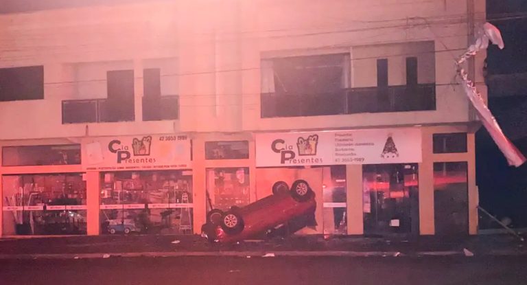 Tornados são fenômenos rápidos e difíceis de prever no Paraná