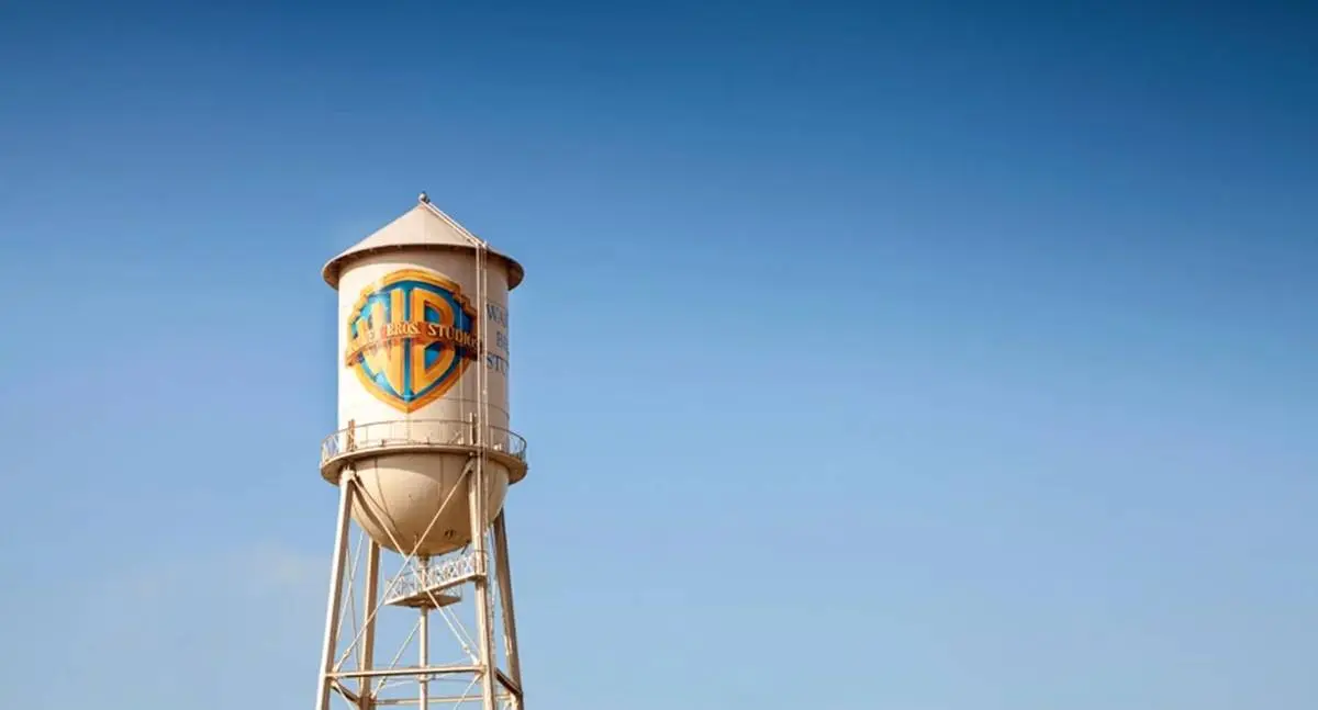 Três gigantes disputam compra da Warner Bros. Discovery