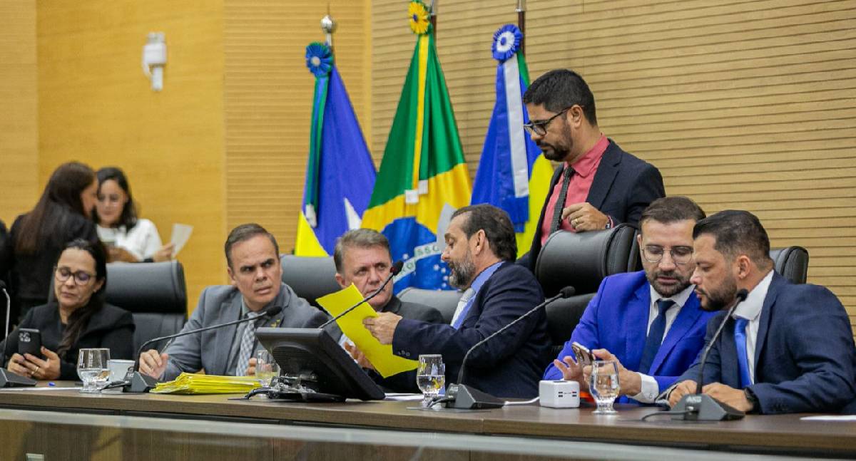 Assembleia aprova crédito para pagamento de militares da reserva e pensionistas