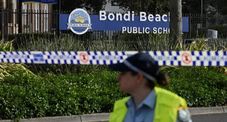 Atiradores de Bondi se inspiraram no Estado Islâmico, diz polícia australiana