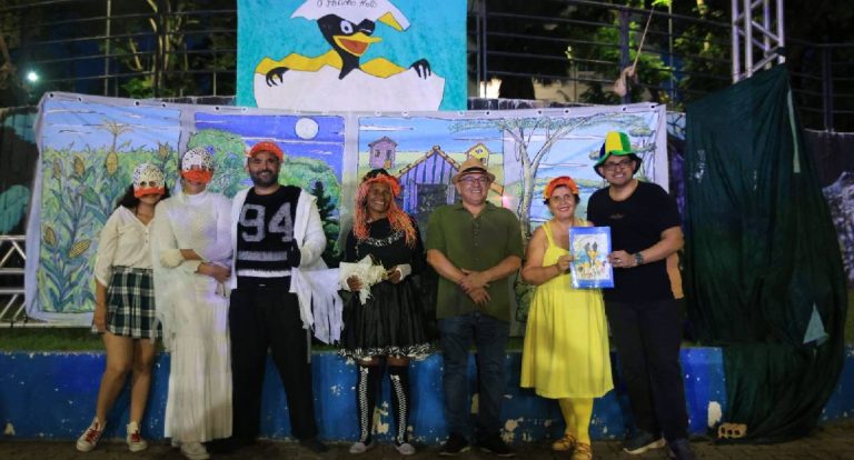 Bailarina da Praça celebra 56 anos com festa popular no Mercado Cultural