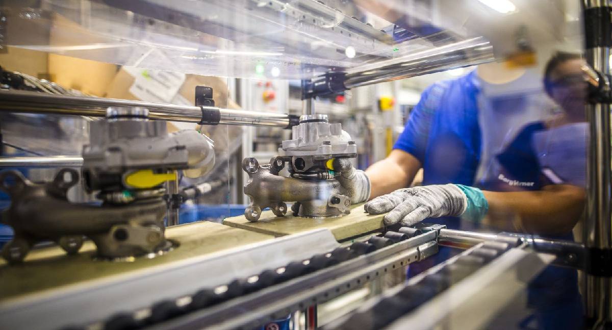 BorgWarner encerra 2025 com crescimento em produção e vendas