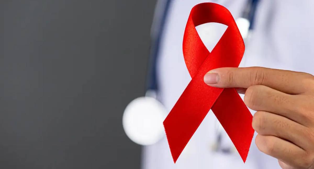 Brasil comemora avanços no combate ao HIV e mira meta da OMS