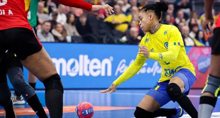 Brasil garante vaga nas quartas de final do Mundial de handebol feminino