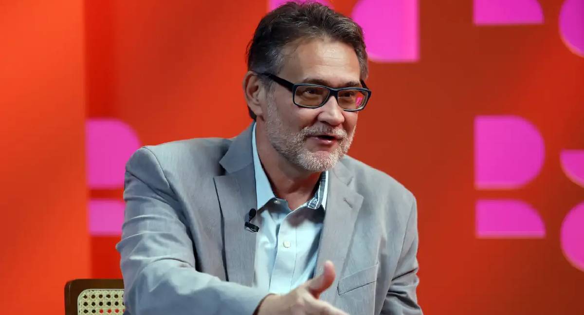 Brasil no Mundo recebe o historiador João Cezar de Castro Rocha