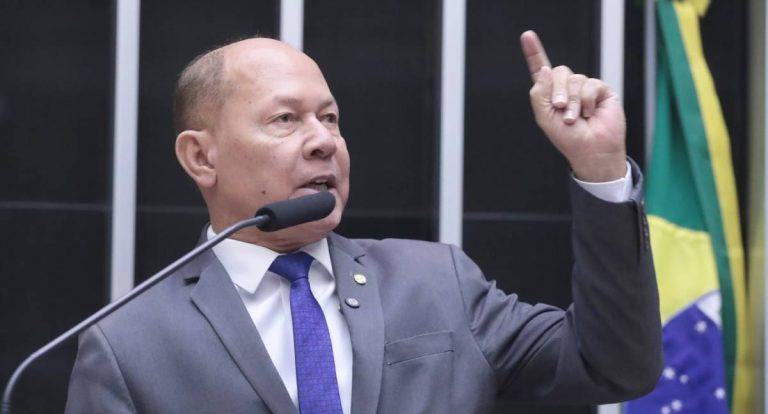 Coronel Chrisóstomo fecha 2025 com atuação marcada pela derrubada do aumento do IOF e avanço de projetos no Congresso