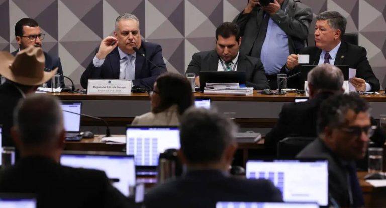 CPMI do INSS rejeita convocação de Lulinha e Jorge Messias