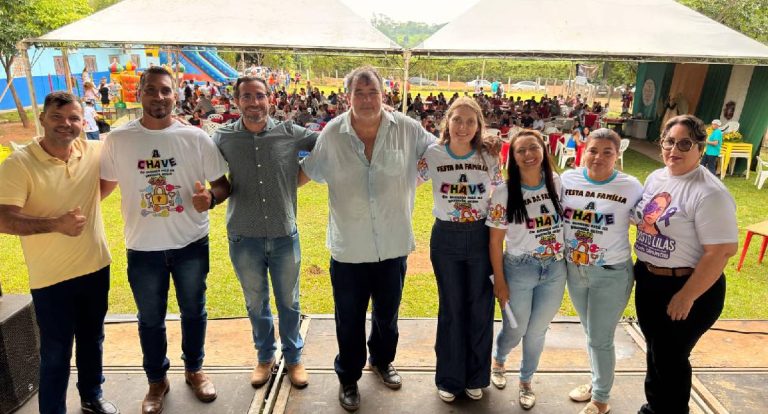 Deputada Gislaine Lebrinha participa da Festa da Família em São Miguel do Guaporé